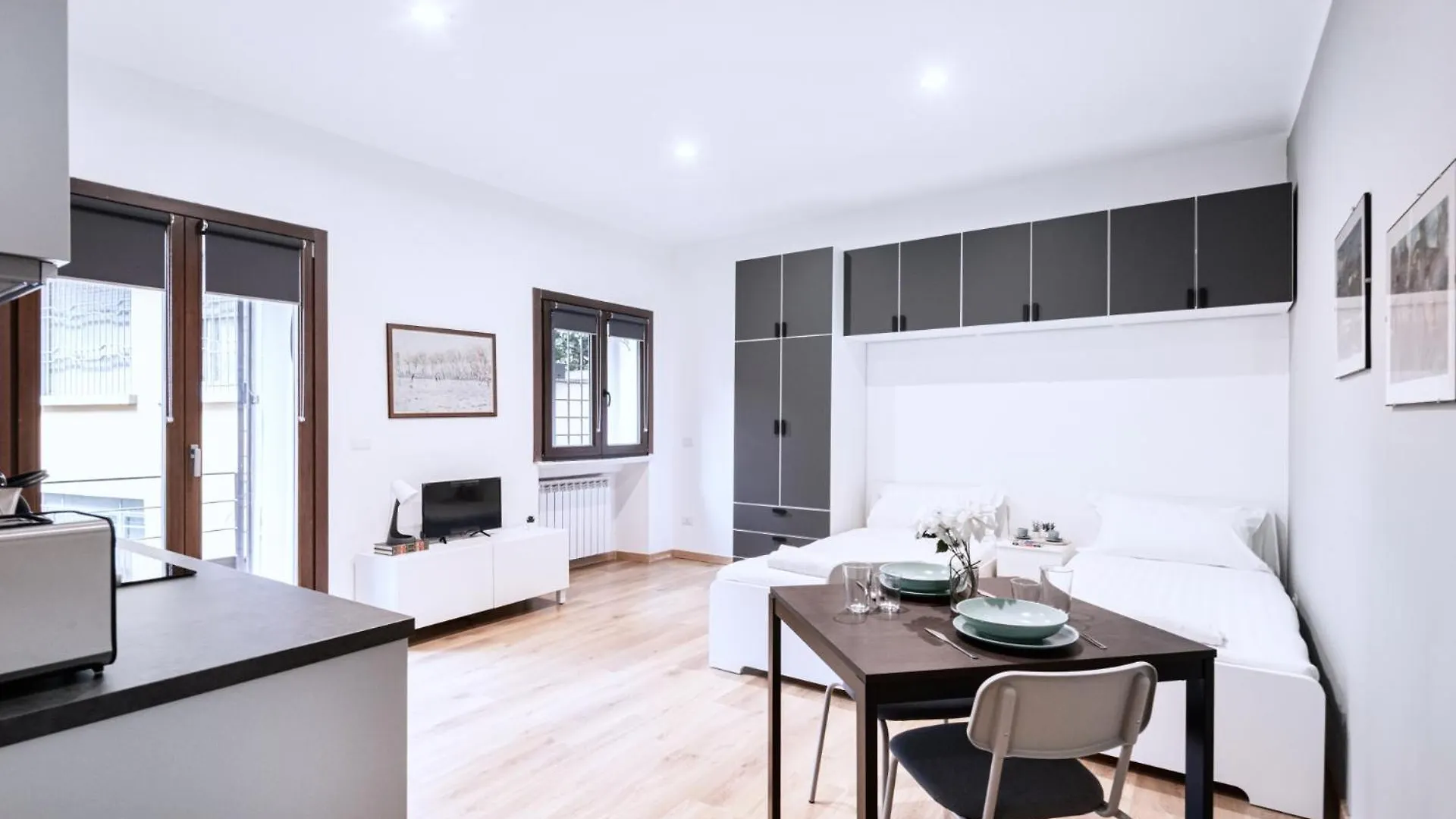 Easylife - Studio Con Balcone In Risorgimento Apartment Milan
