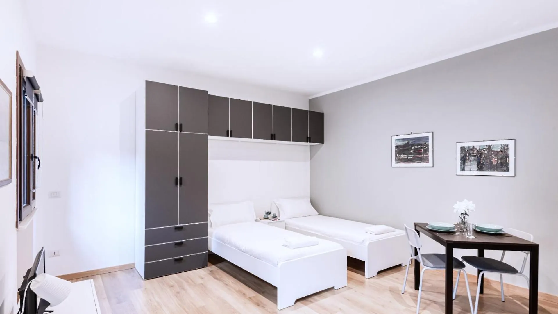Easylife - Studio Con Balcone In Risorgimento Apartment Milan