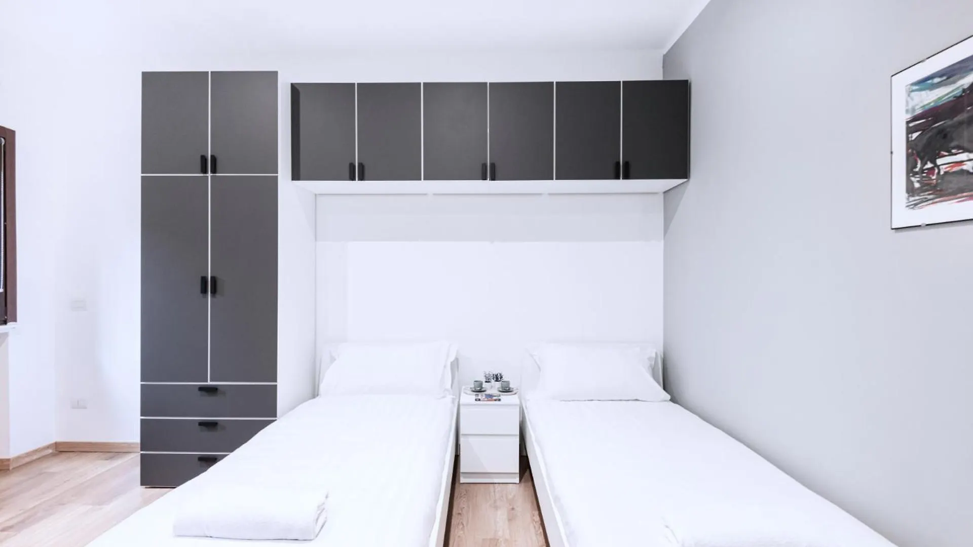 Easylife - Studio Con Balcone In Risorgimento Apartment Milan